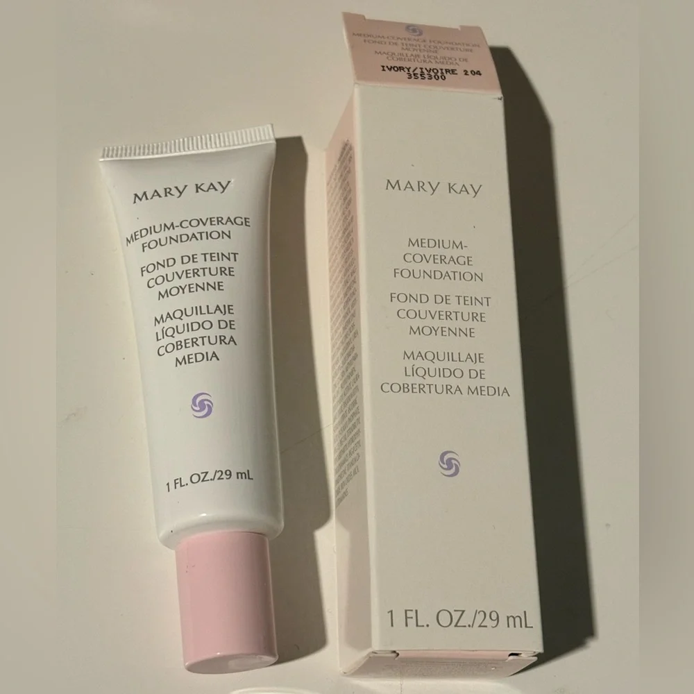 MARY KAY IVORY 204 MEDIUM COVERAGE FOUNDATION, NIB